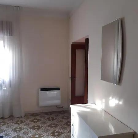Matrimoniale Accogliente 3* Caserta